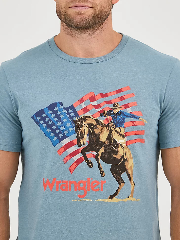 t-shirt homme wrangler avec logo drapeau américain et drapeau de plomb