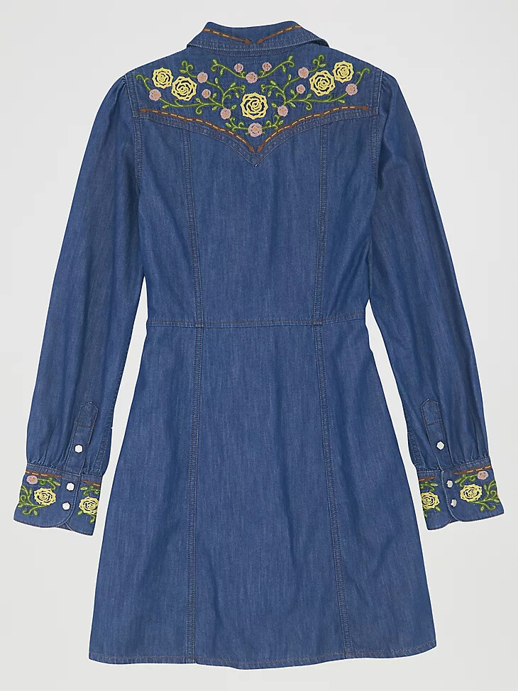 robe brodée wrangler x yellow rose par kendra scott délavage moyen