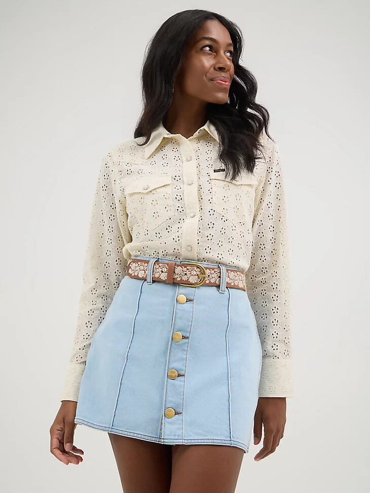 chemise à boutons-pression nacrés wrangler x yellow rose par kendra scott cloud dancer