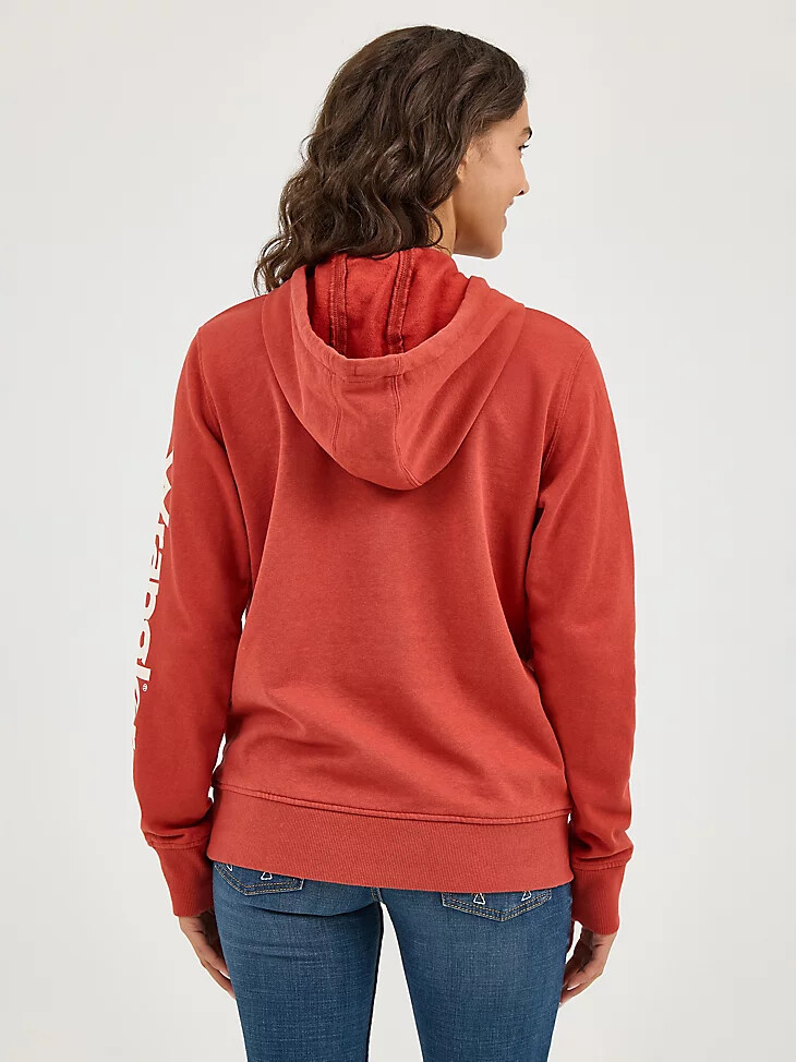 sweat à capuche wrangler retro pour femme logo sur les manches couleur rouille
