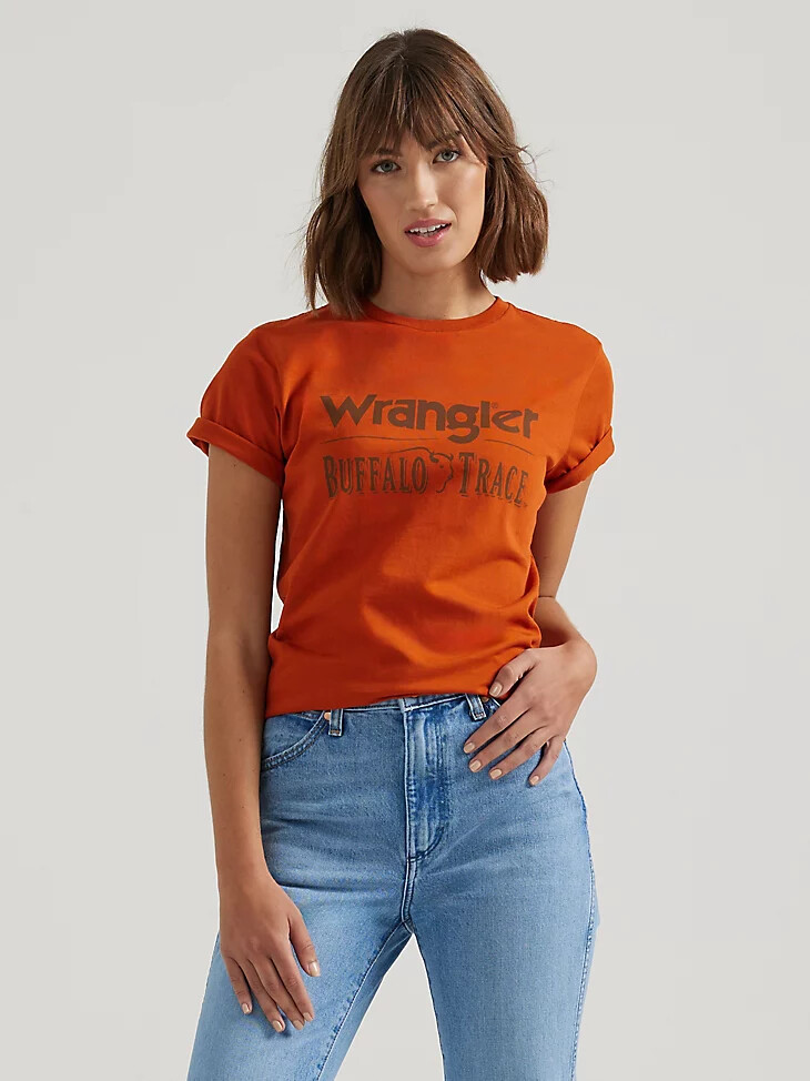 t-shirt à logo wrangler x buffalo trace pour femme rouge distillateur