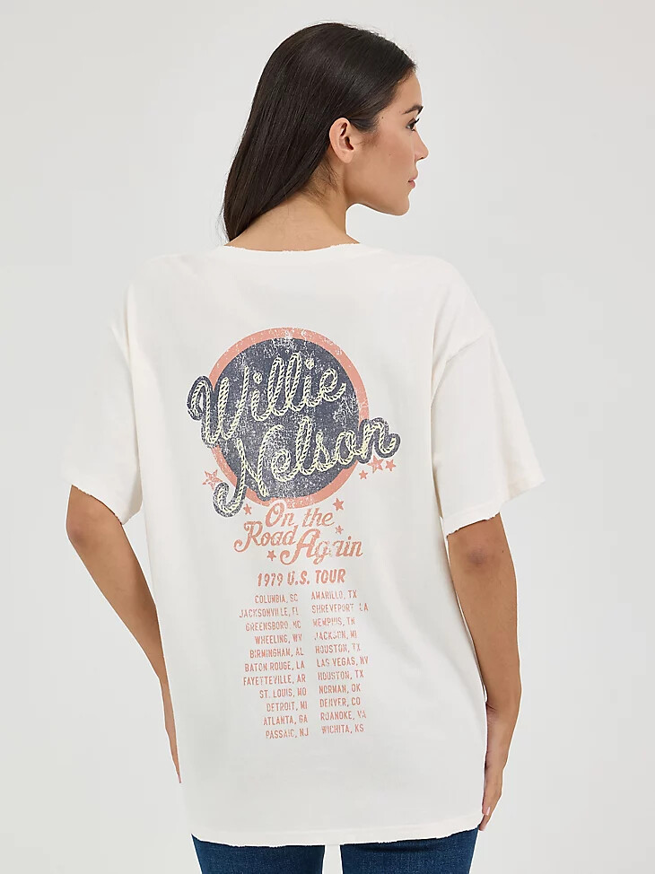 t-shirt oversize pour femme wrangler willie nelson couleur guimauve