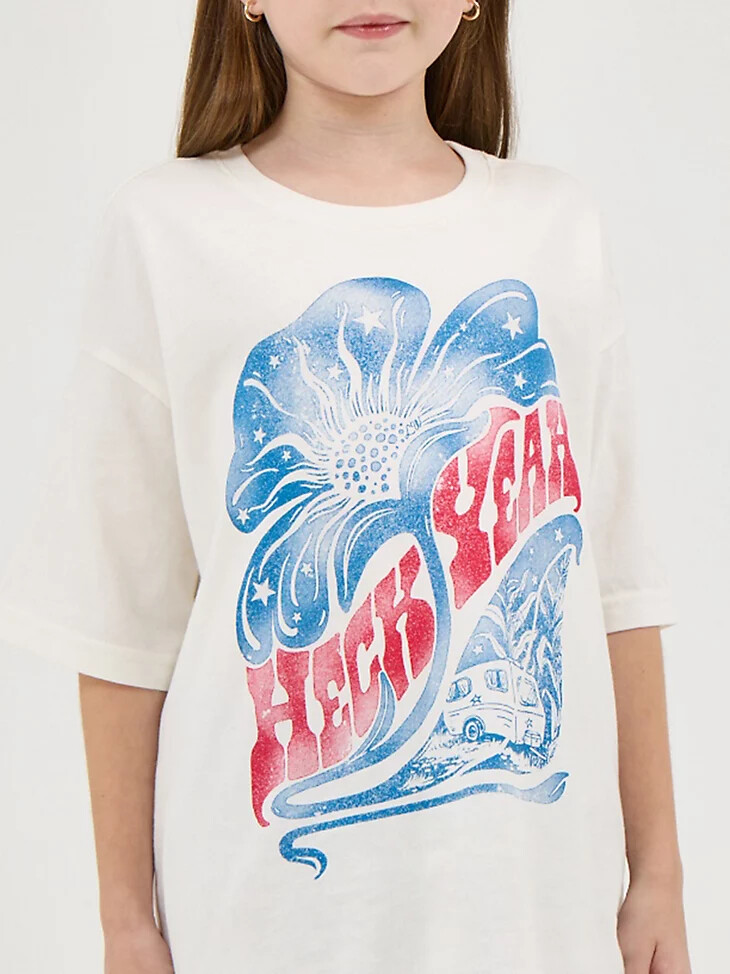 t-shirt graphique oversize wrangler x lainey wilson pour fille heck yeah