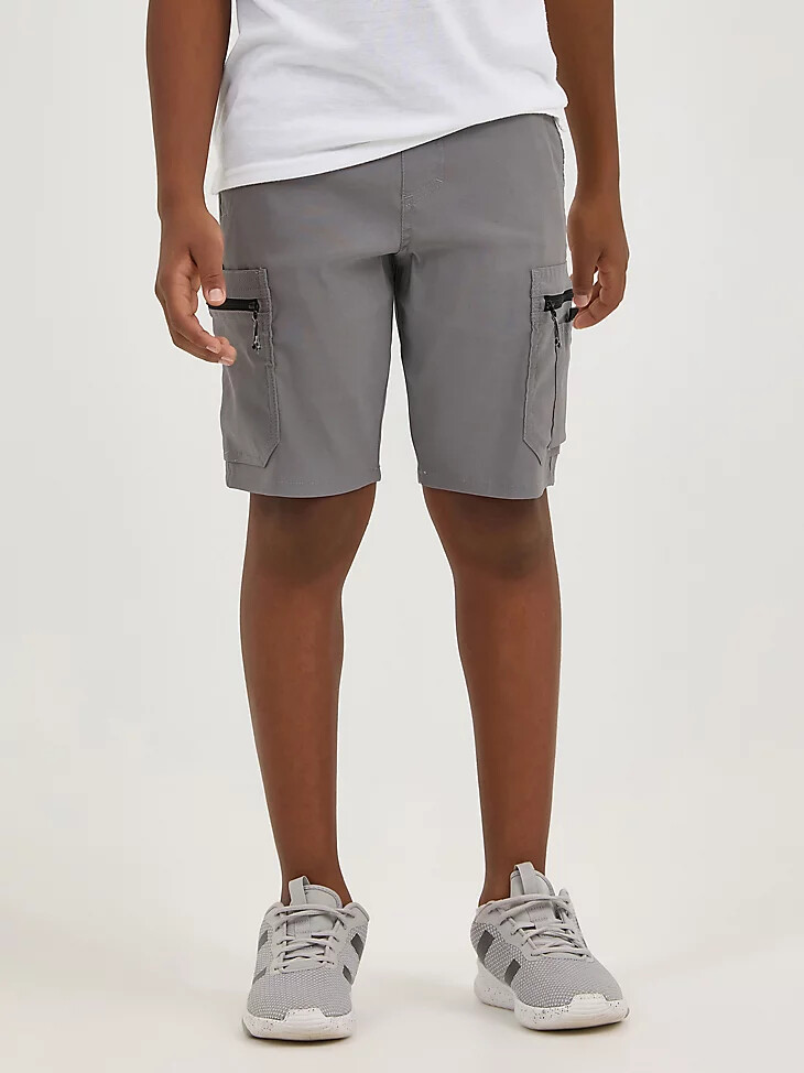 short cargo technique wrangler pour garçon couleur quiet shade