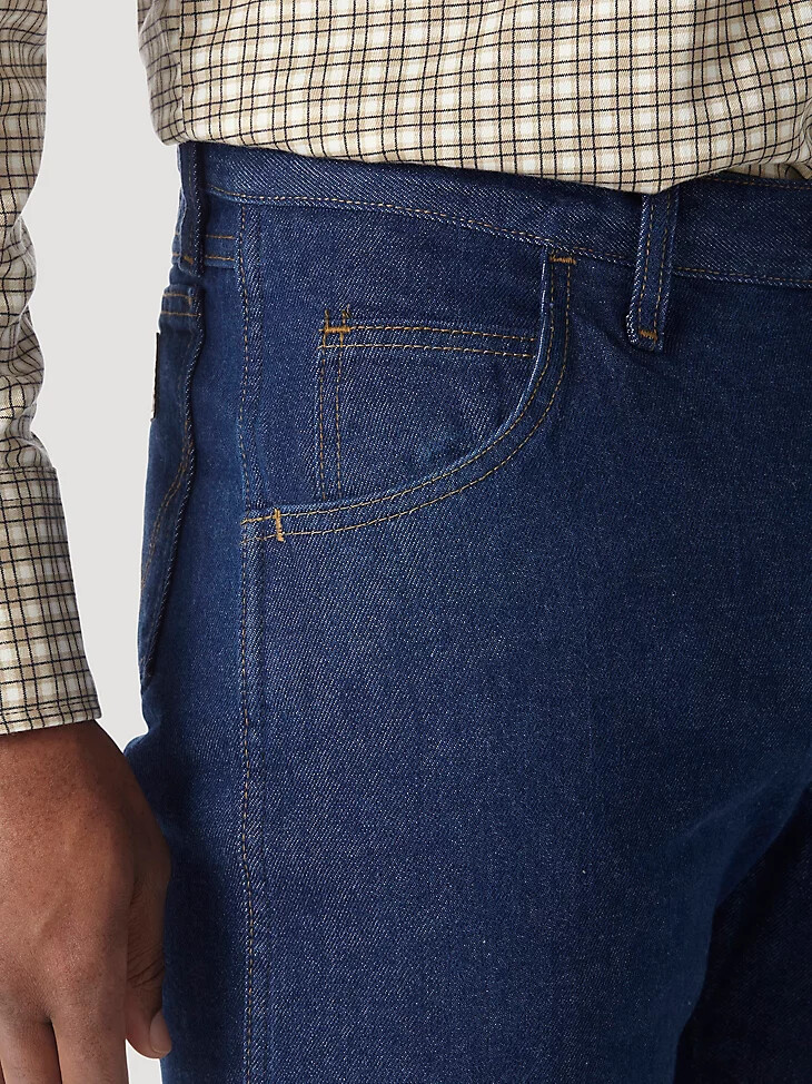 jean en denim léger wrangler fr ignifugé coupe régulière prélavé