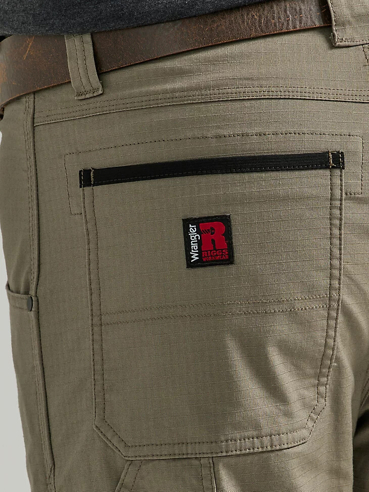 pantalon de charpentier technique wrangler riggs workwear kaki foncé