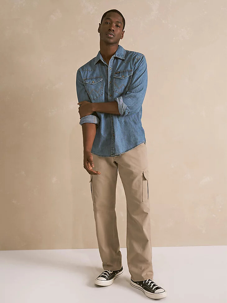 pantalon cargo wrangler legacy en sergé grainé