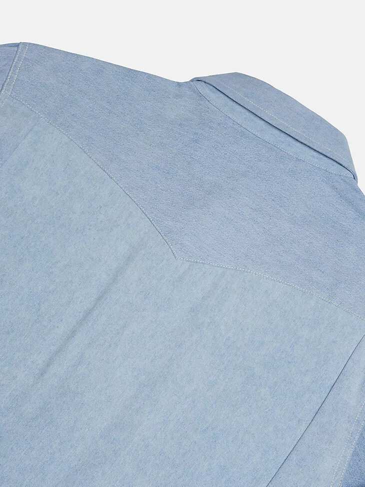 chemise wrangler x beyond retro heritage délavage clair