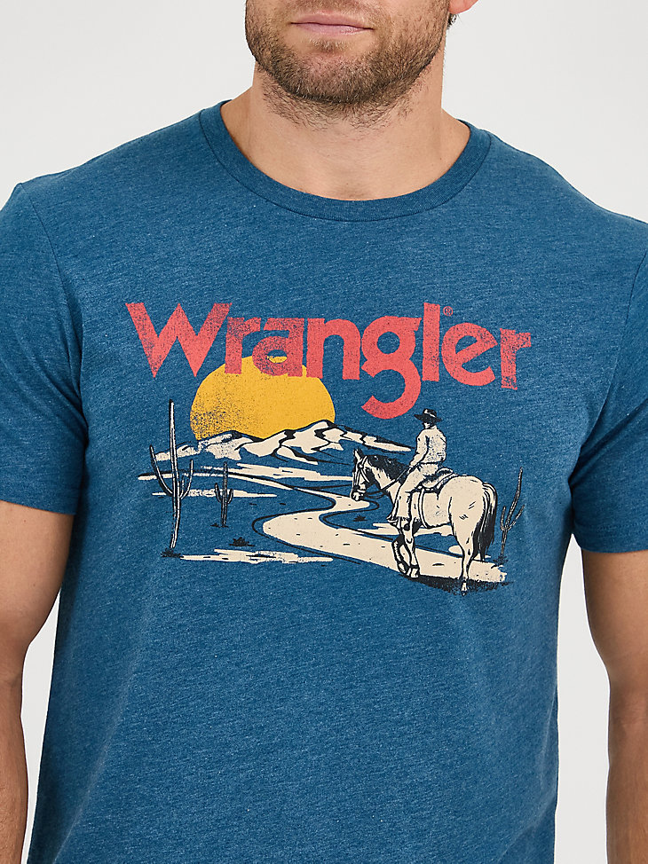t-shirt graphique cowboy desert pour homme bleu marine style route