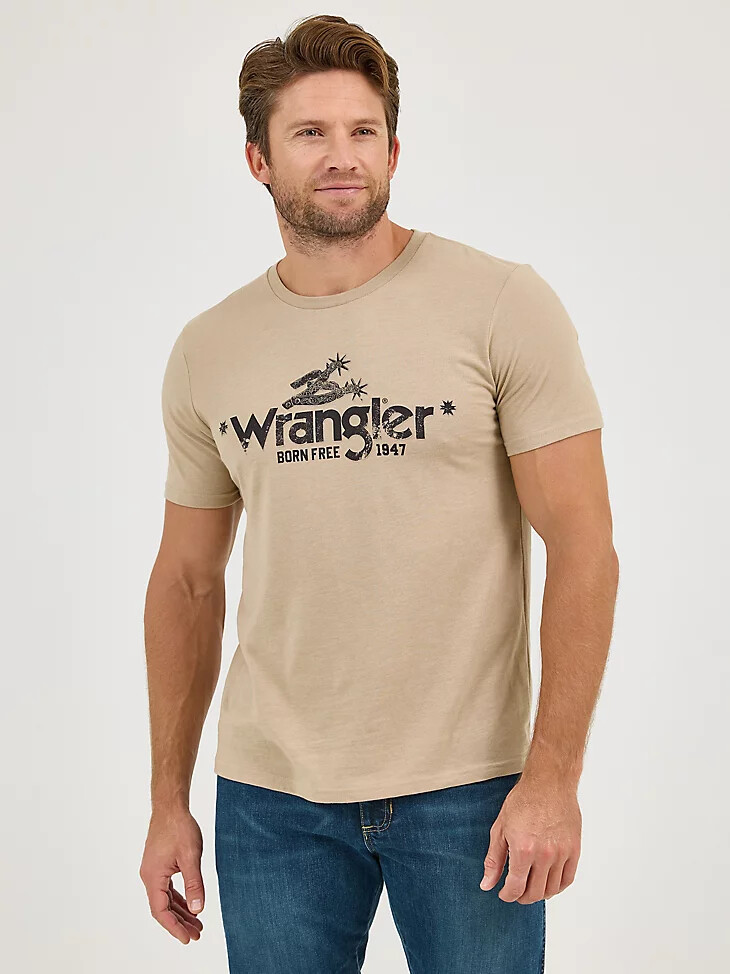 t-shirt graphique wrangler born free pour homme beige motif éperon
