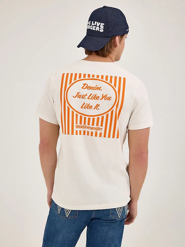 t-shirt wrangler x whataburger pour homme « comme vous laimez » couleur guimauve